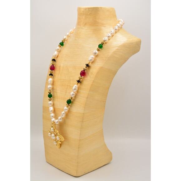 KJL Avon Necklace Maltese Cross Cabochon Pearl Beaded Gold Crystal Signed Bin3B - Picture 8 of 12